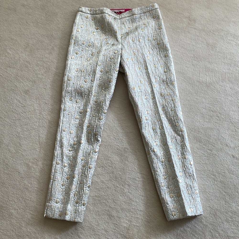 Trina Turk White Floral Textured Cropped Pants